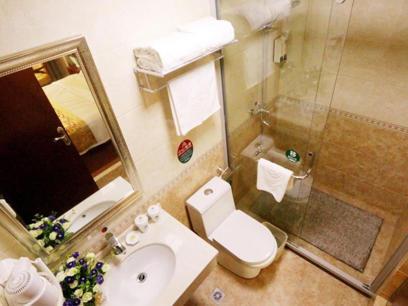 Greentree Inn Zhejiang Jiaxing West Zhongshan Road Vintage Car Building Express Hotel 외부 사진