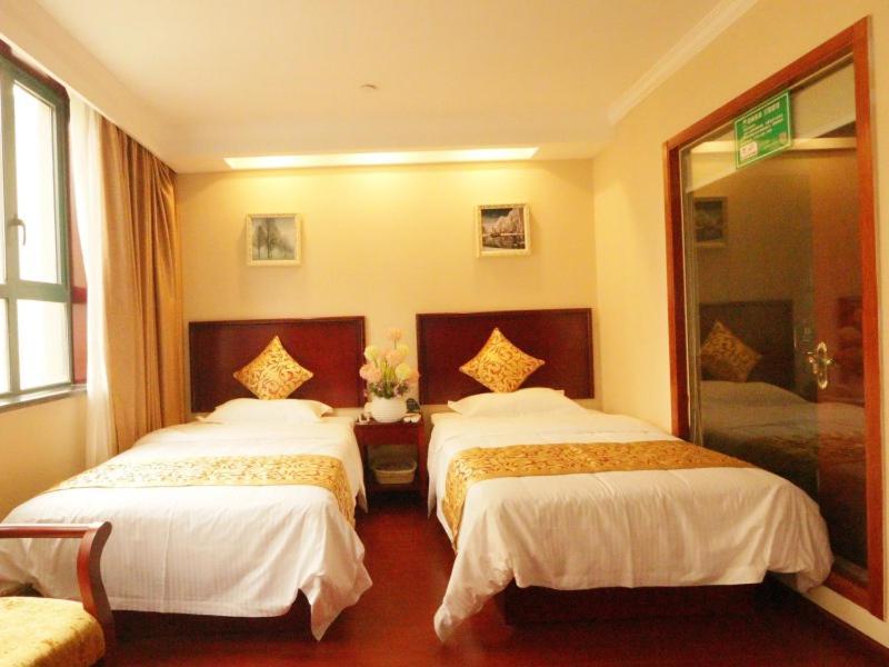 Greentree Inn Zhejiang Jiaxing West Zhongshan Road Vintage Car Building Express Hotel 외부 사진
