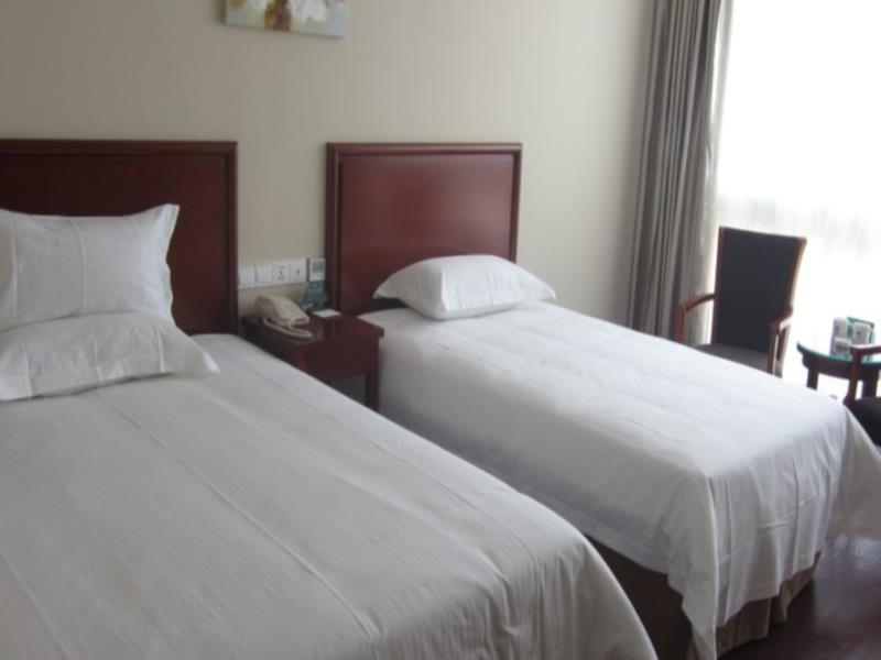 Greentree Inn Zhejiang Jiaxing West Zhongshan Road Vintage Car Building Express Hotel 외부 사진
