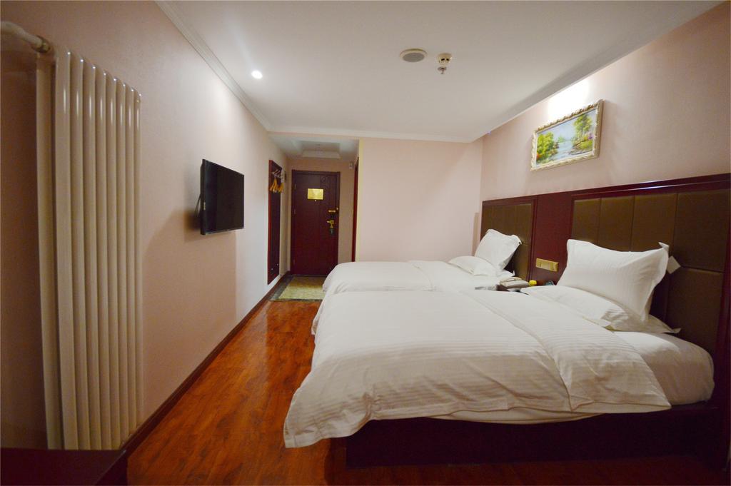 Greentree Inn Zhejiang Jiaxing West Zhongshan Road Vintage Car Building Express Hotel 외부 사진