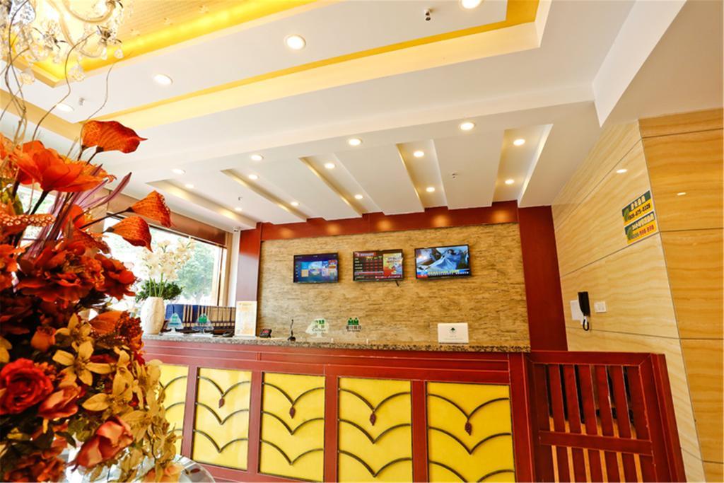 Greentree Inn Zhejiang Jiaxing West Zhongshan Road Vintage Car Building Express Hotel 외부 사진